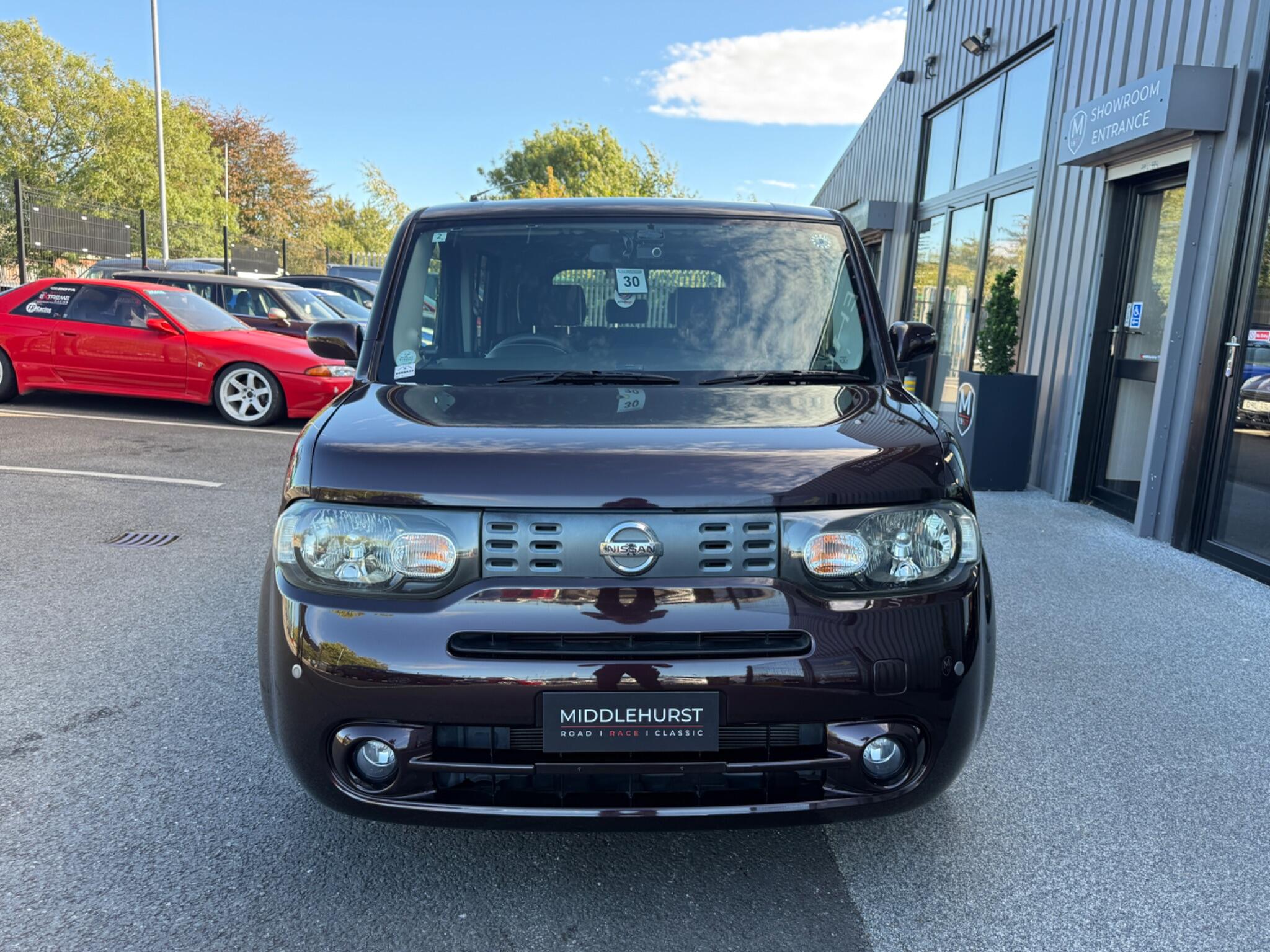 Nissan Cube view 11