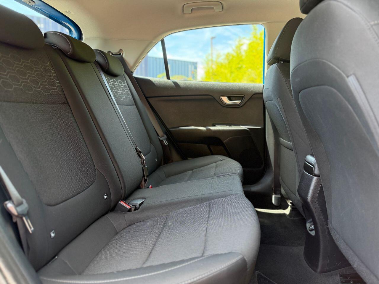 Kia Rio view 13