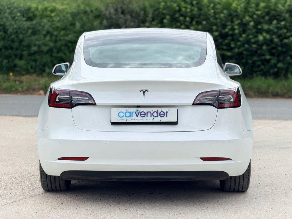 Tesla Model 3 view 9