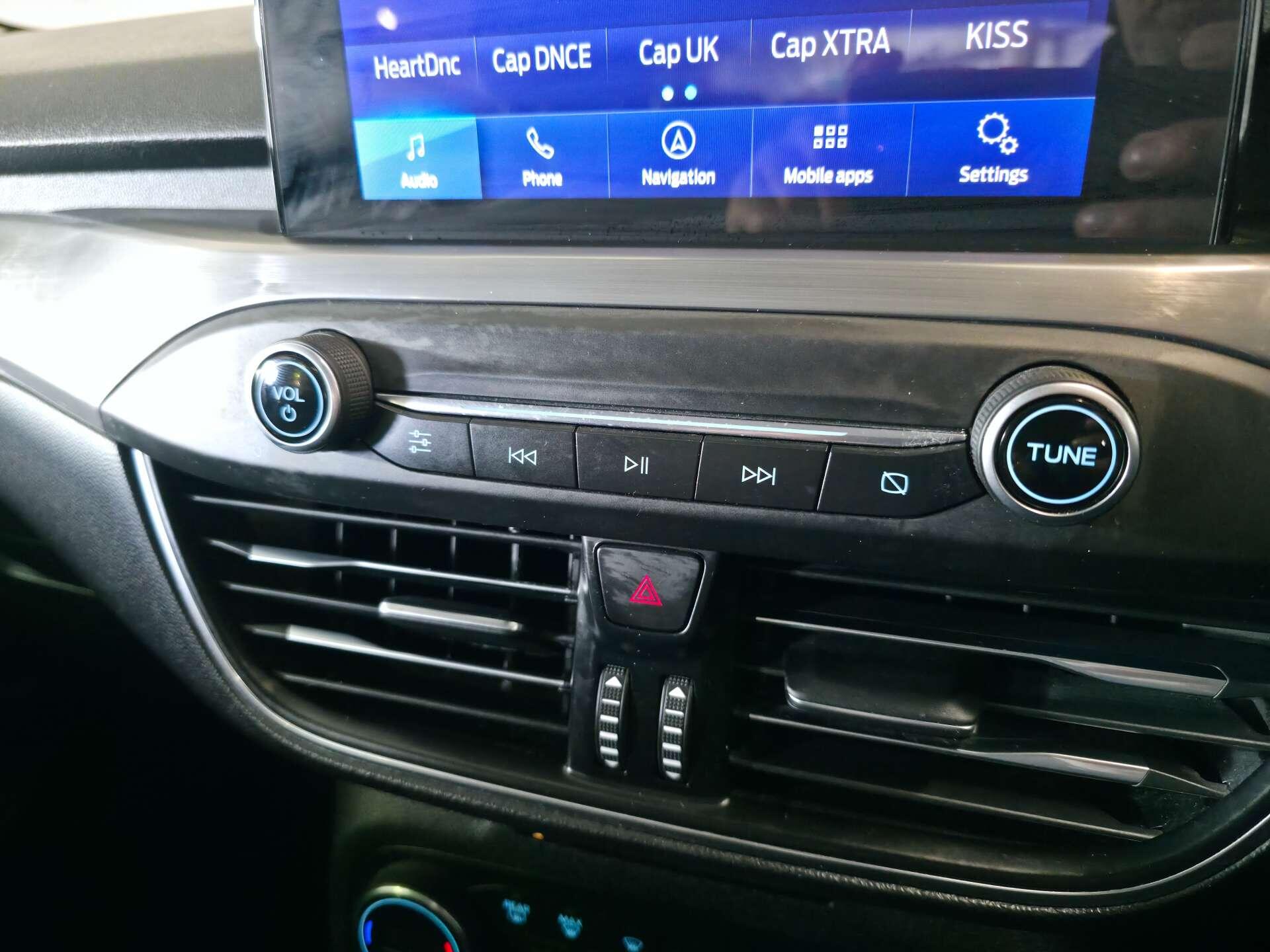 Ford Focus view 41