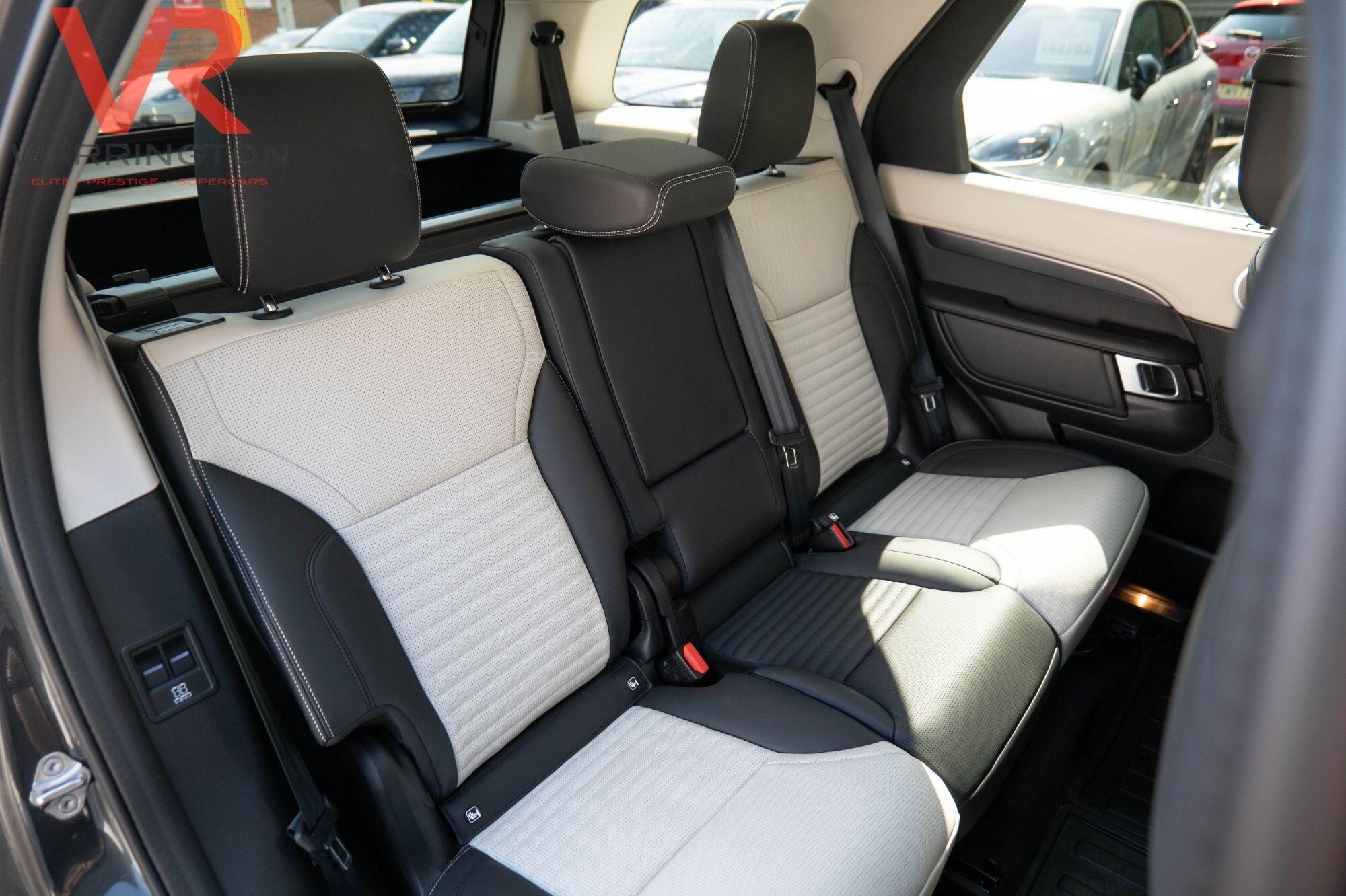 Land Rover Discovery 3 view 40
