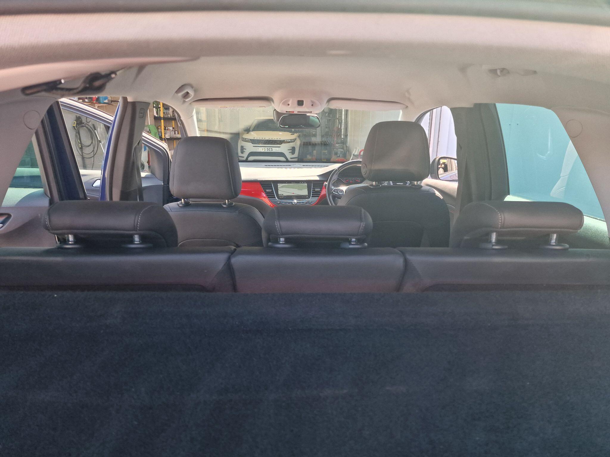 Vauxhall Crossland view 42