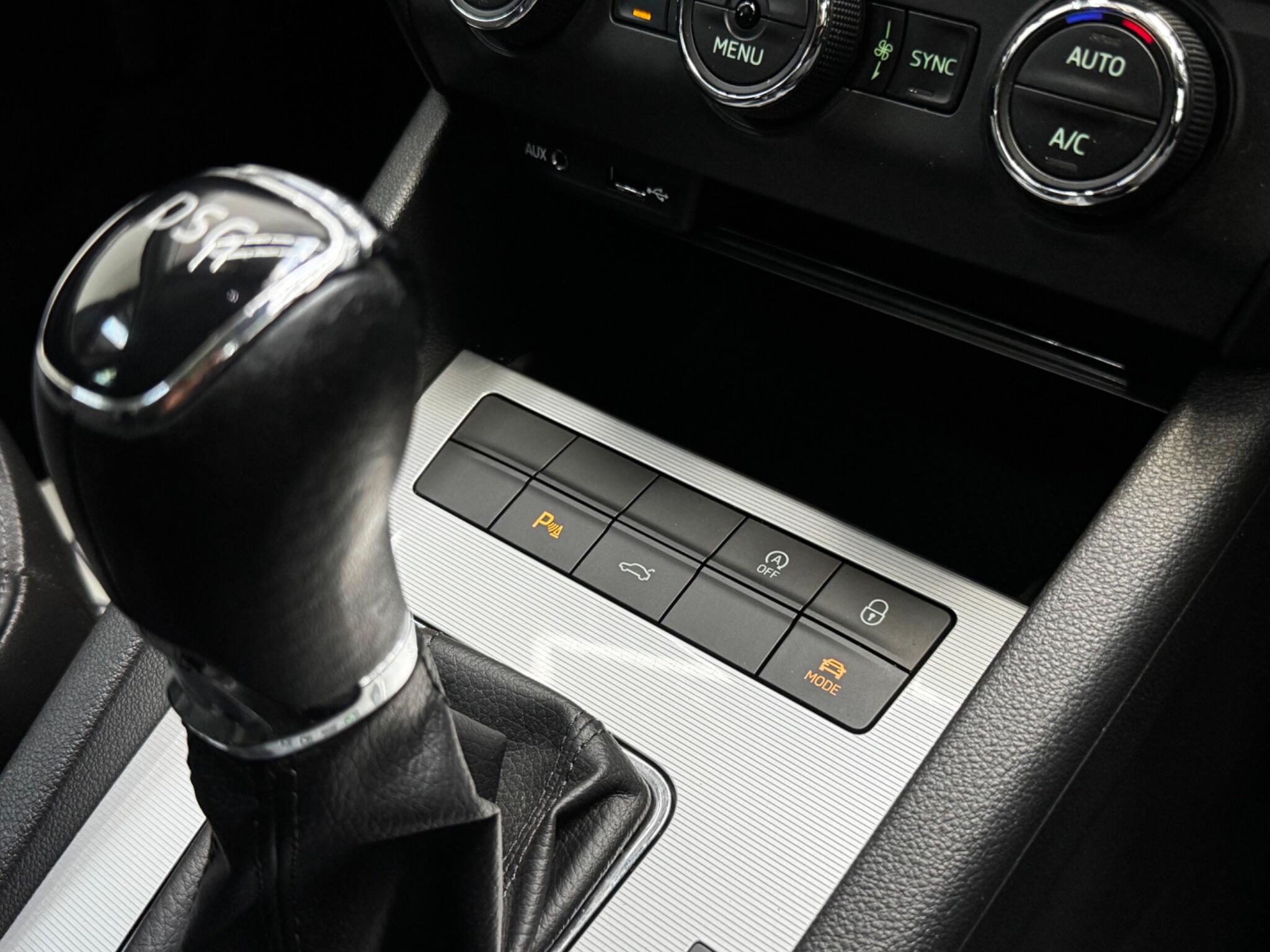Skoda Octavia view 30