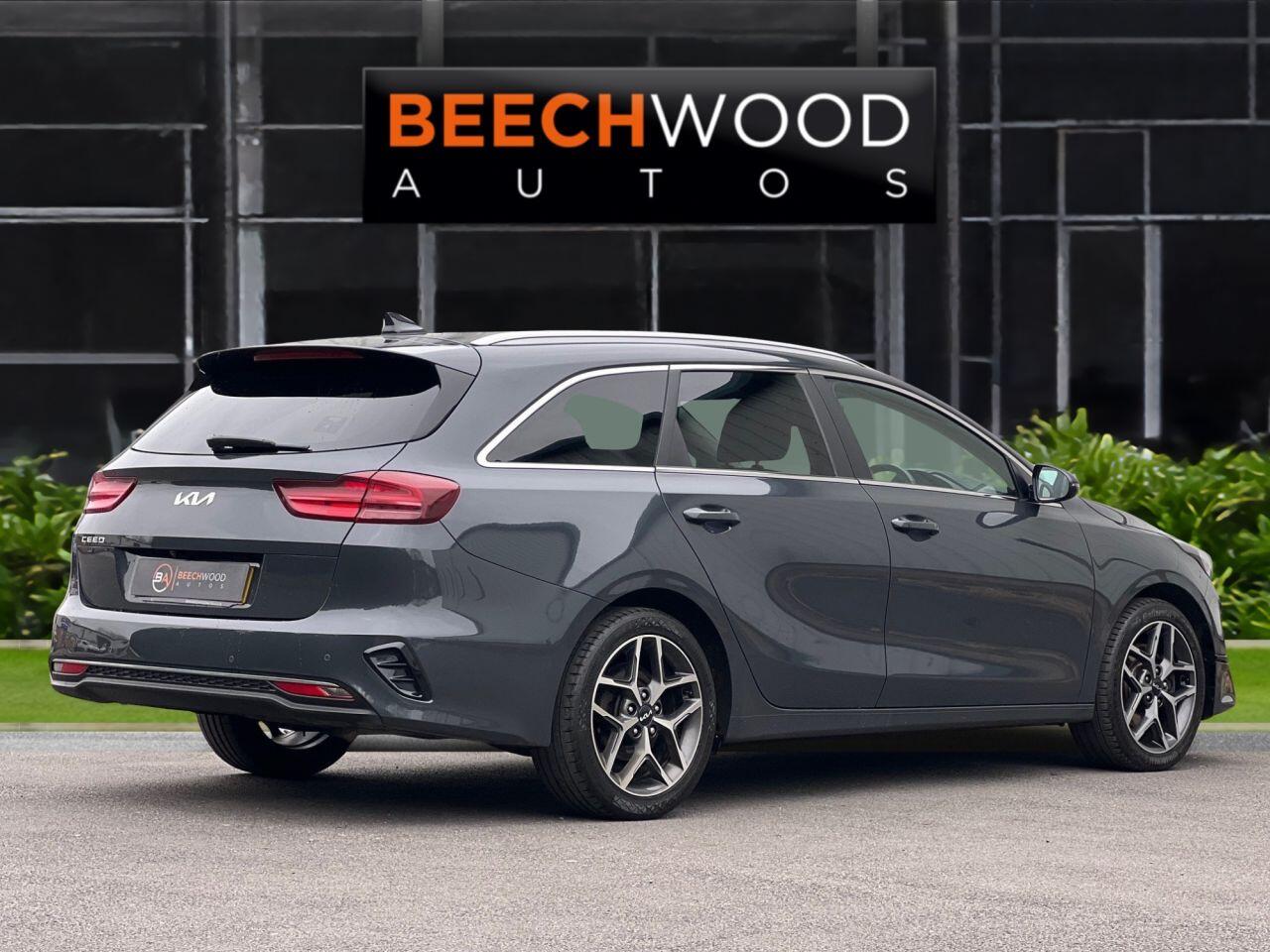 Kia Ceed view 8
