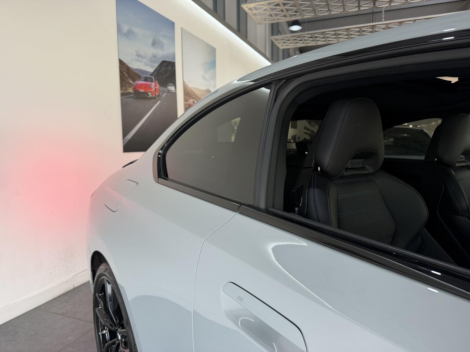 BMW 2 Series view 6