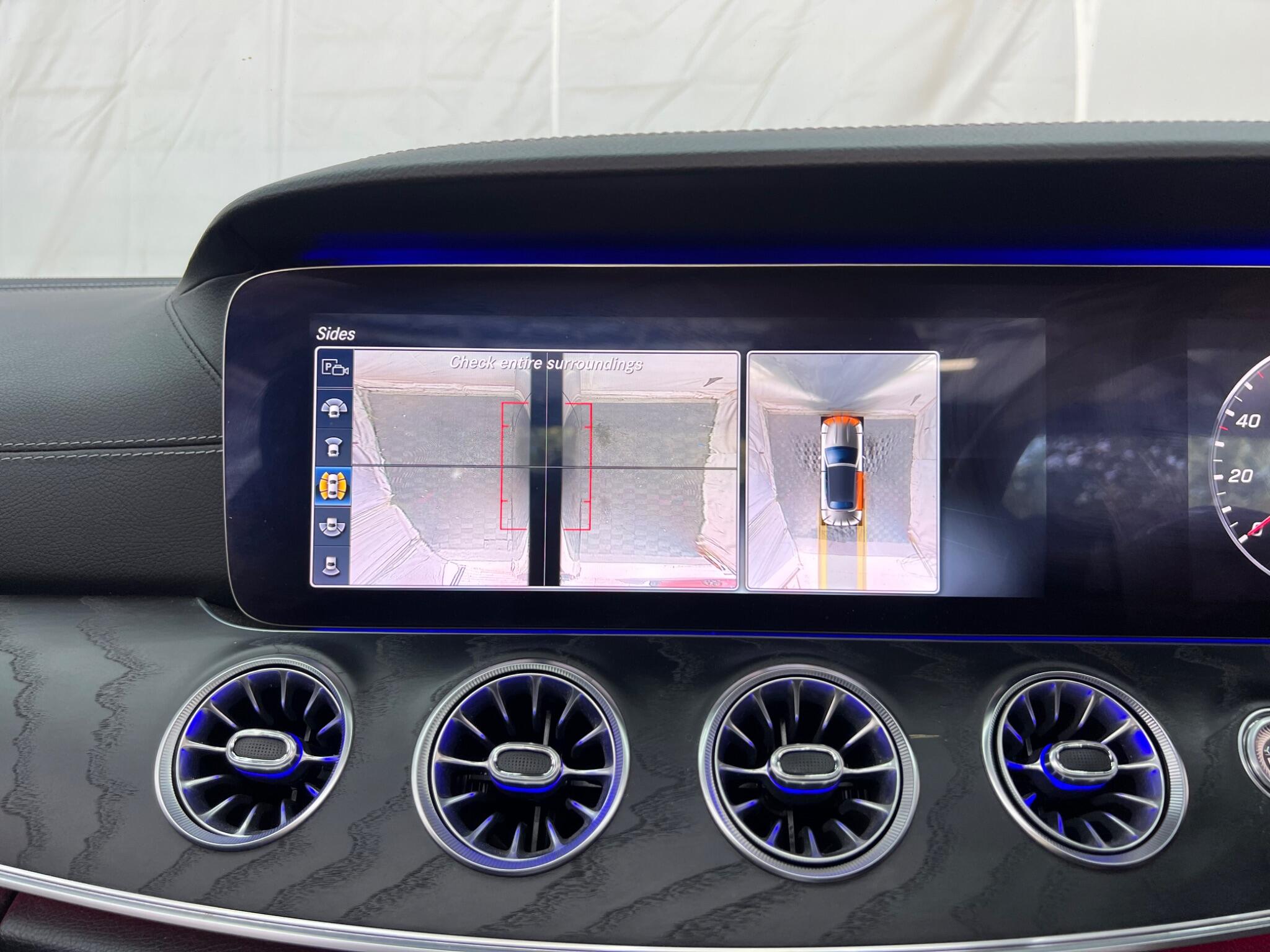 Mercedes-Benz E Class view 40