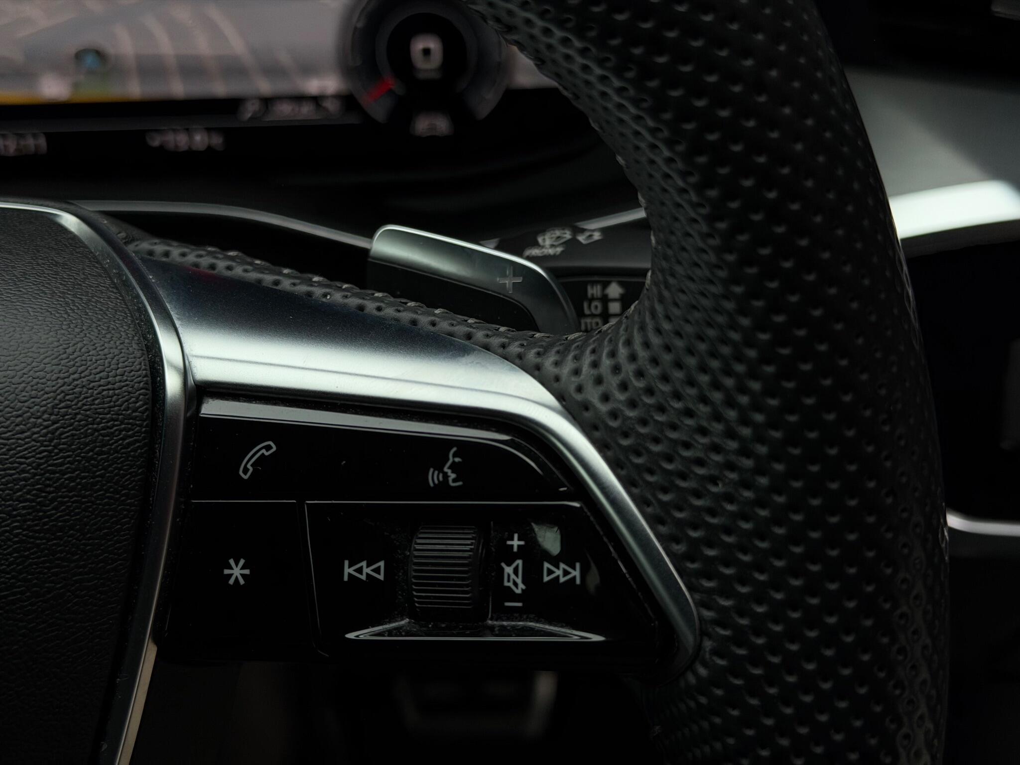 Audi A6 view 32