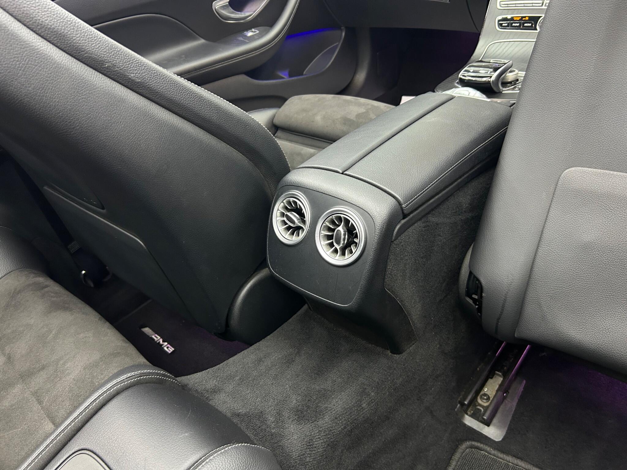 Mercedes-Benz E Class view 15