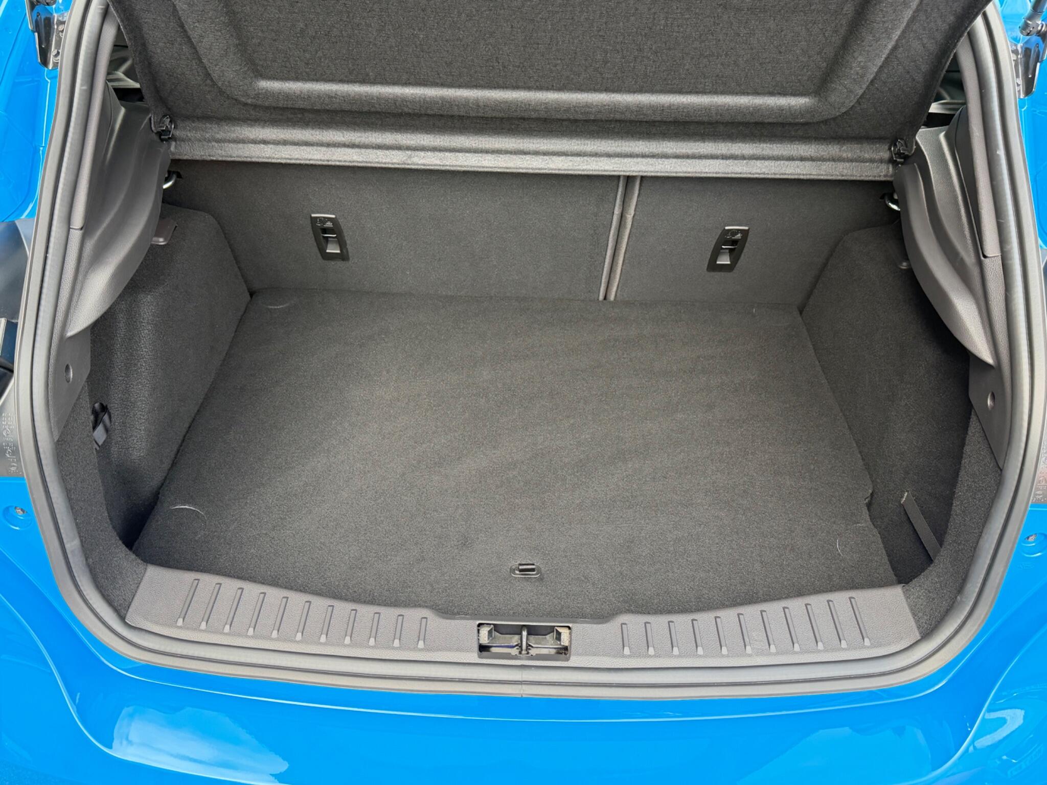 Ford Focus view 60