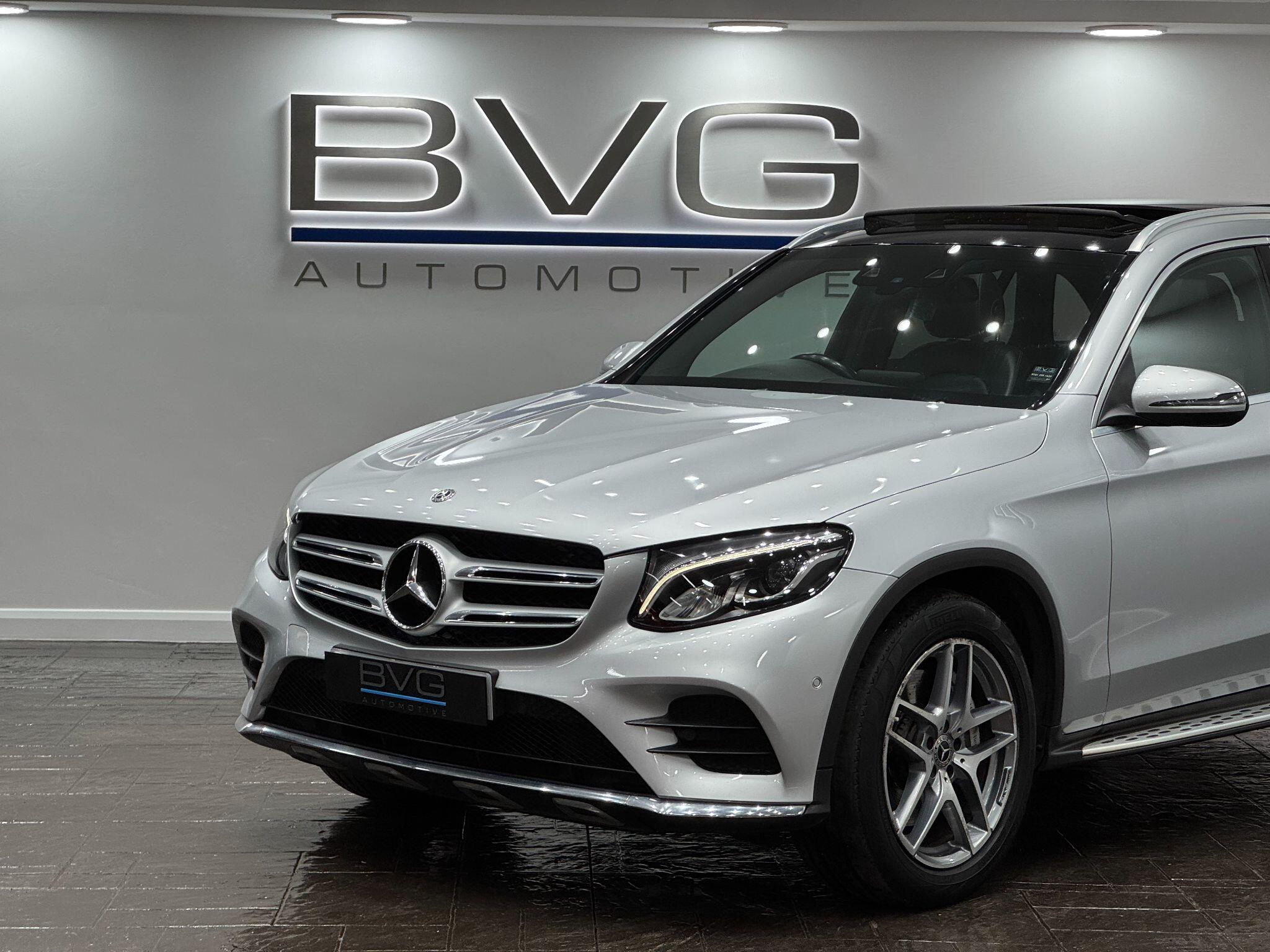 Mercedes-Benz GLC view 13