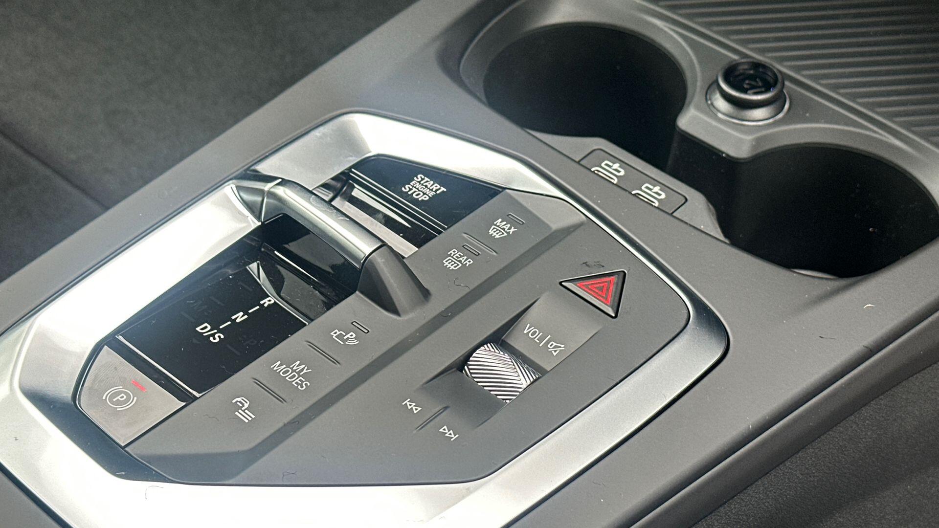 BMW 2 Series view 10
