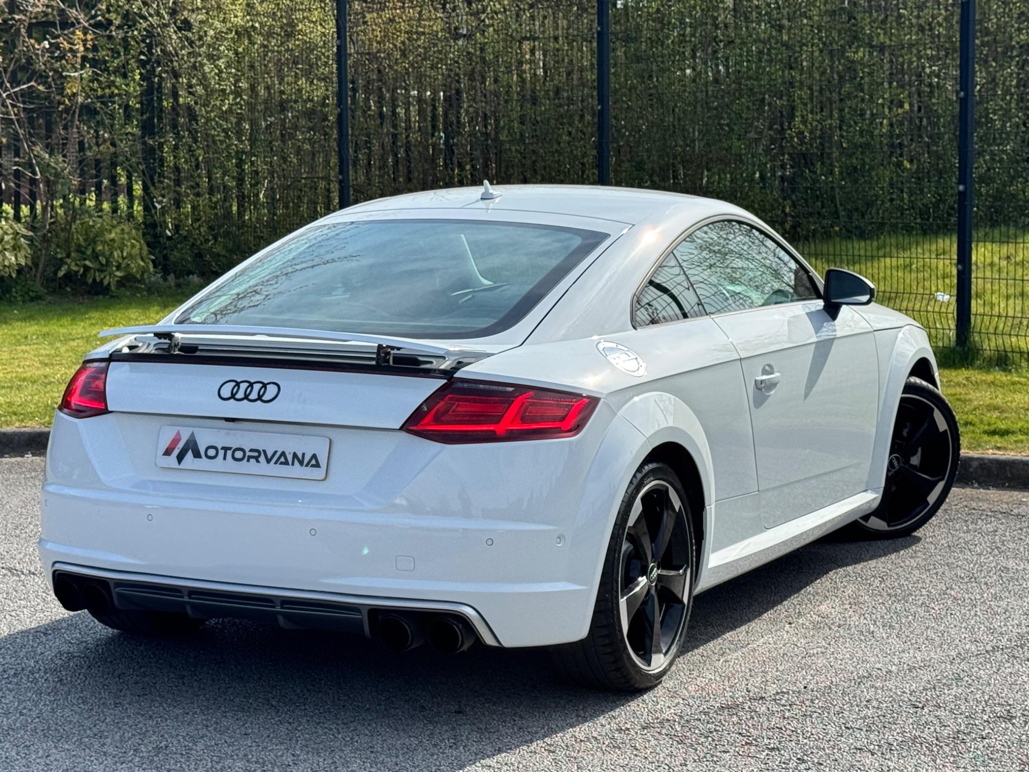 Audi TT view 17