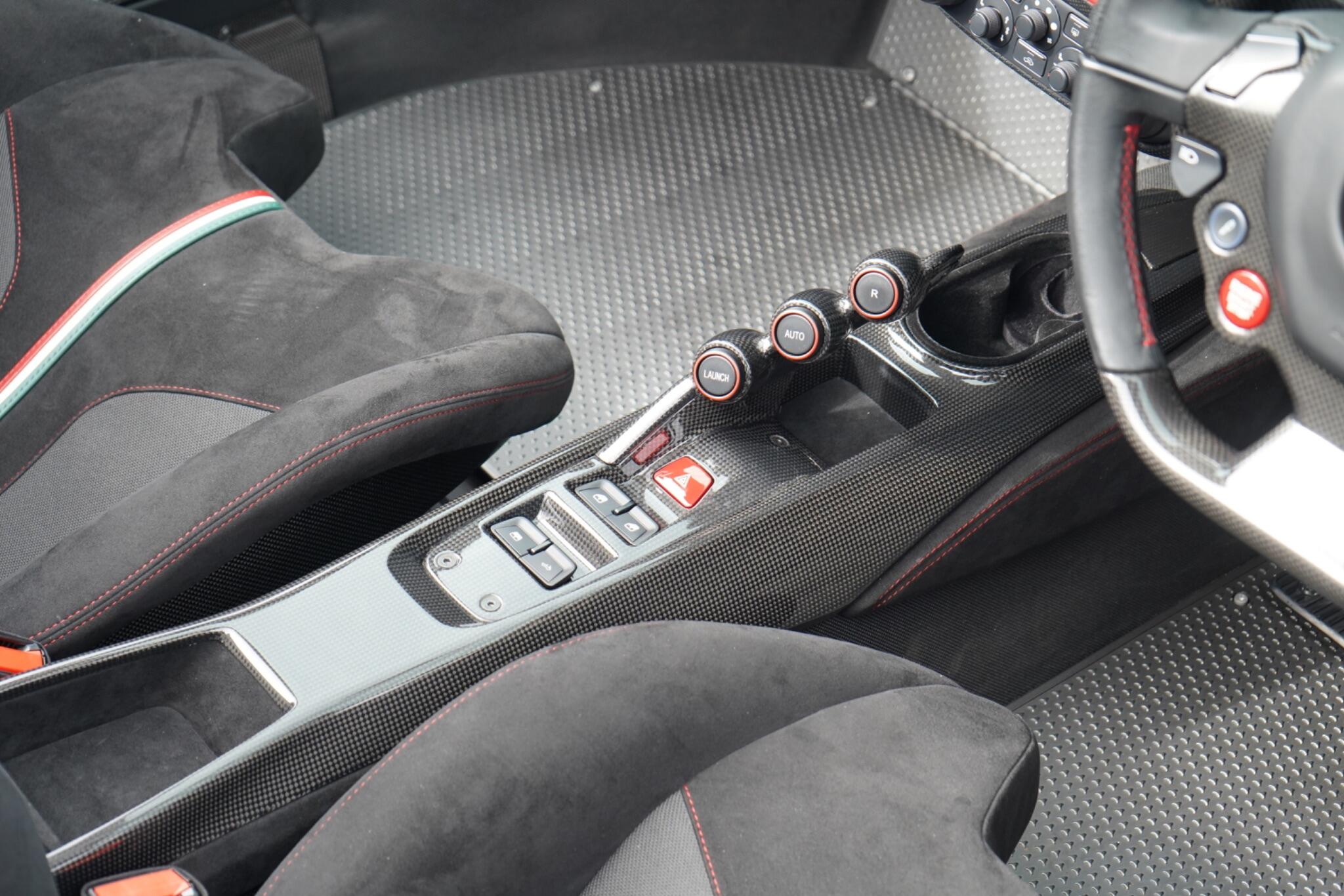 Ferrari 488 Pista view 33
