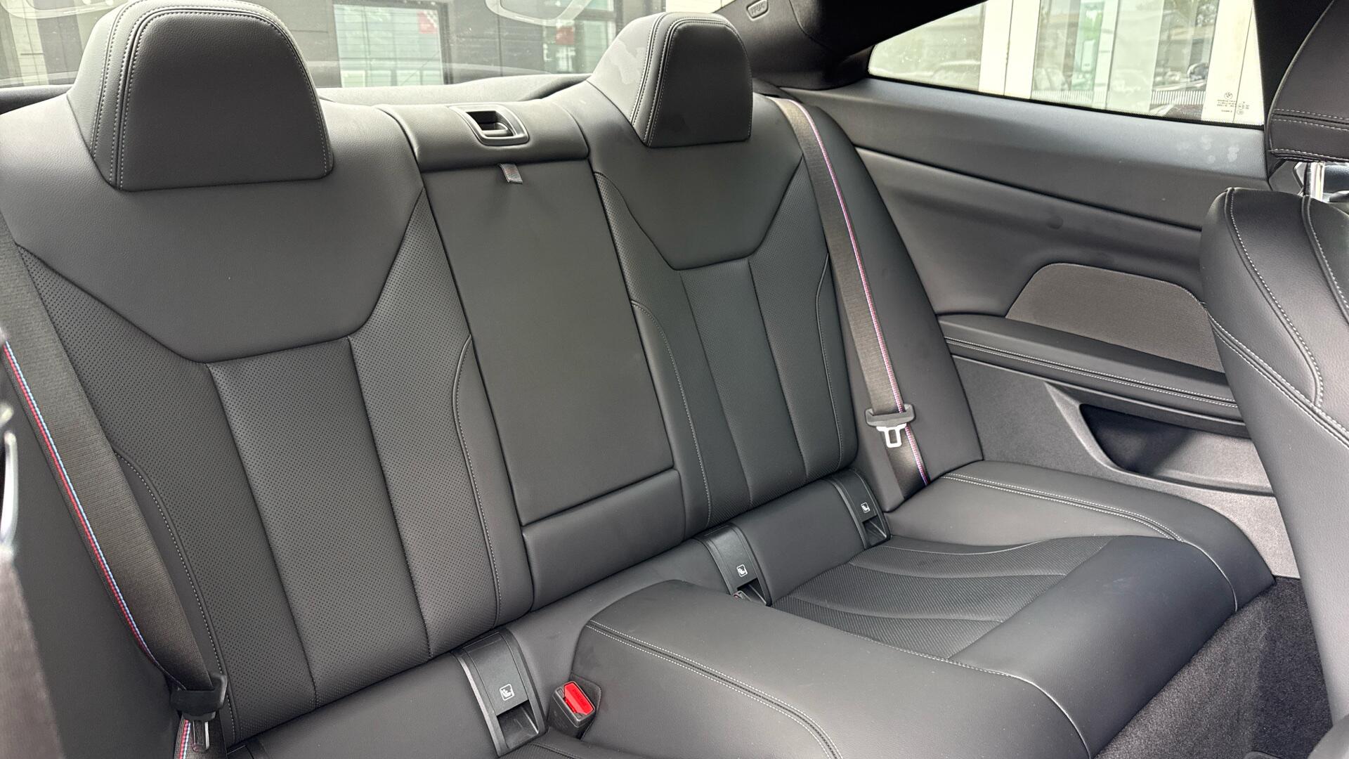 BMW 4 Series view 37