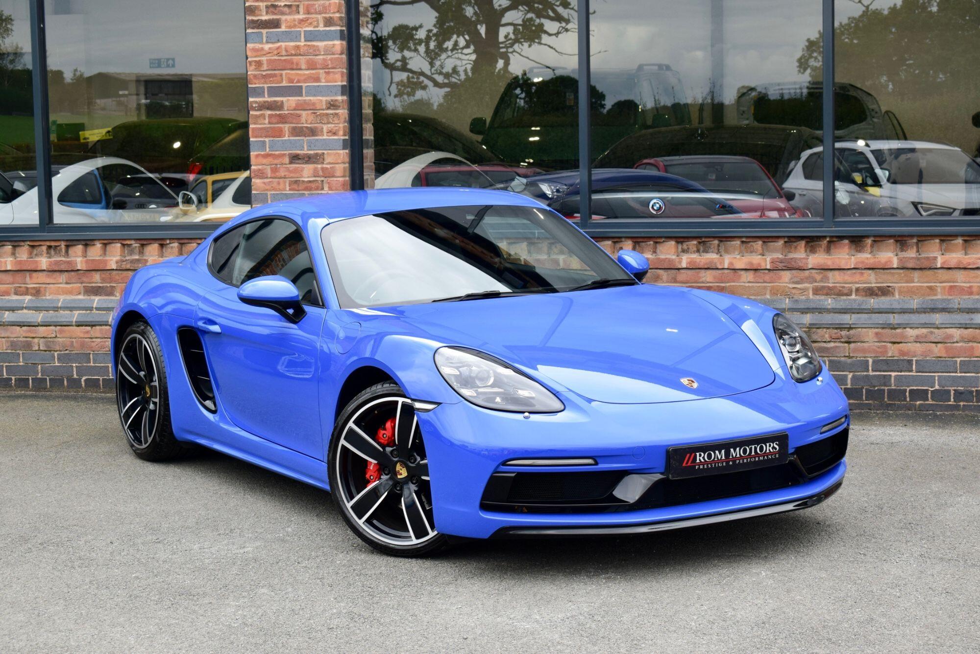 Porsche Cayman view 47