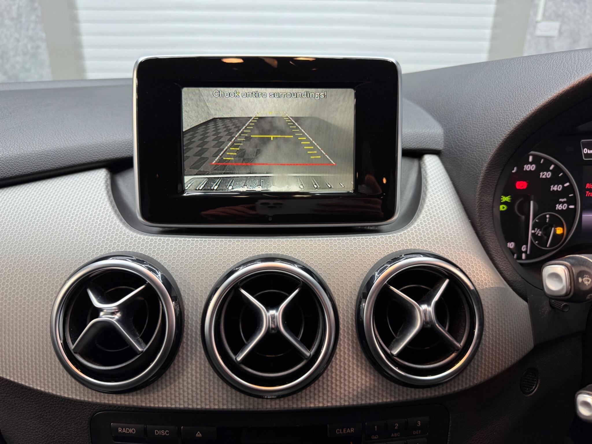 Mercedes-Benz B Class view 14