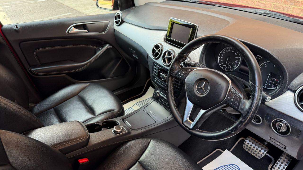 Mercedes-Benz B-Class view 10