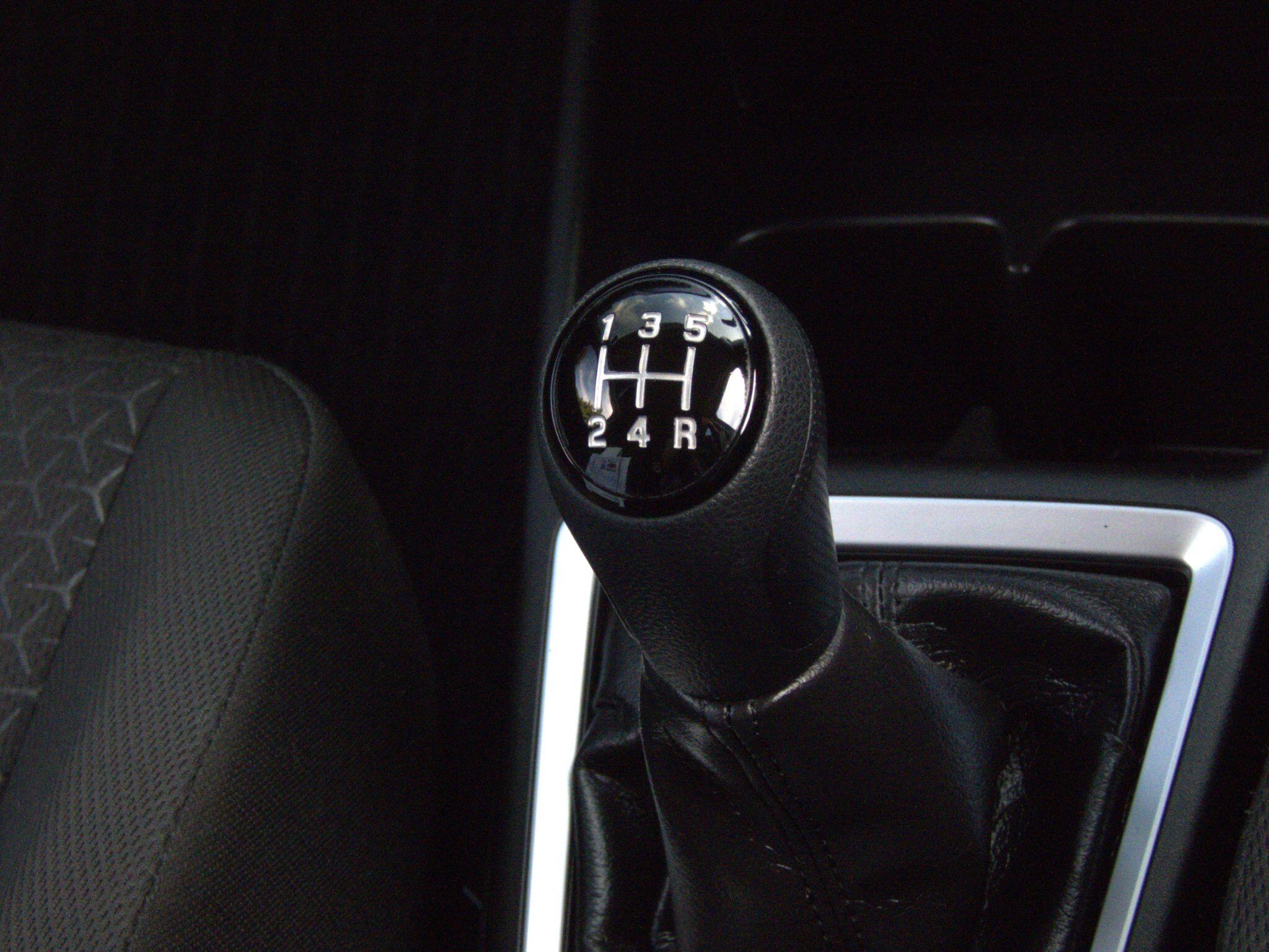 Suzuki Swift view 24