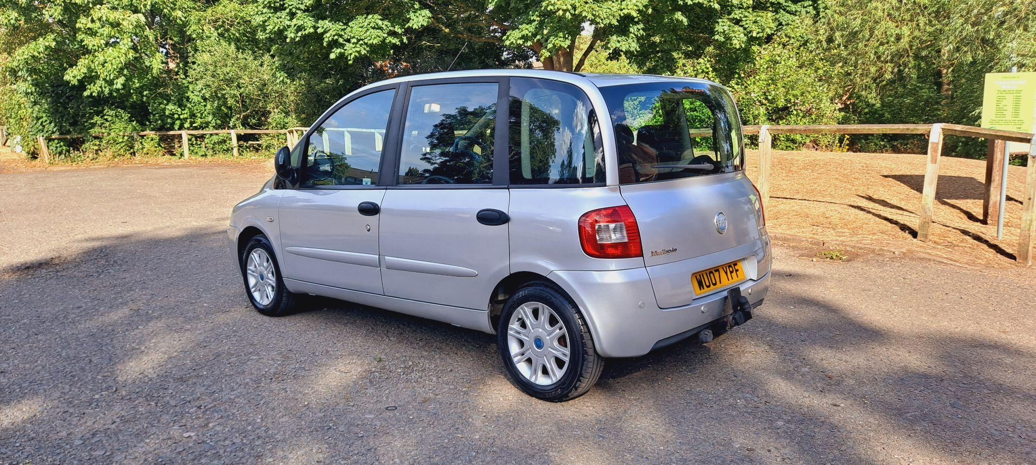Fiat Multipla view 8