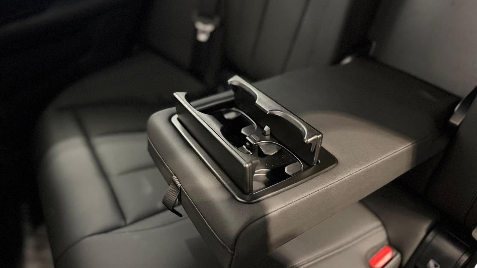 BMW I4 view 14