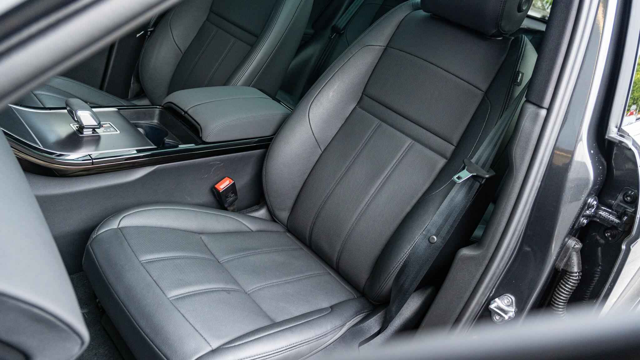 Land Rover Range Rover Evoque view 59