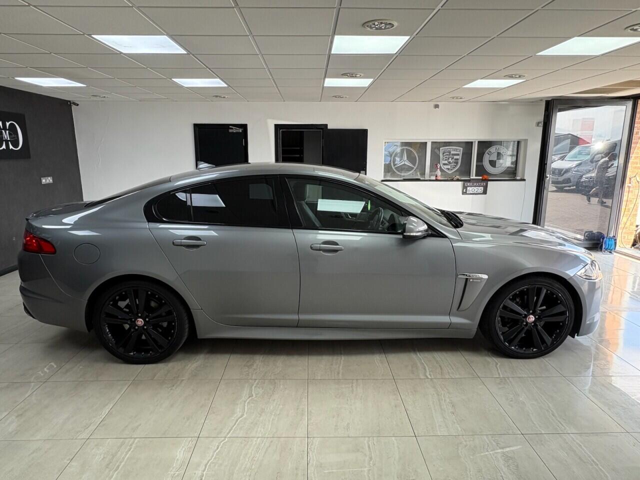 Jaguar XF view 2