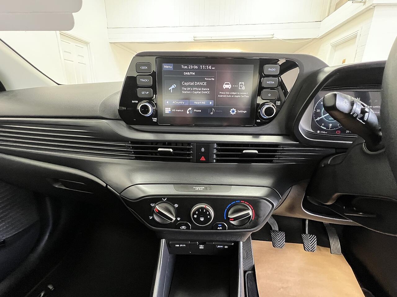 Hyundai I20 view 11