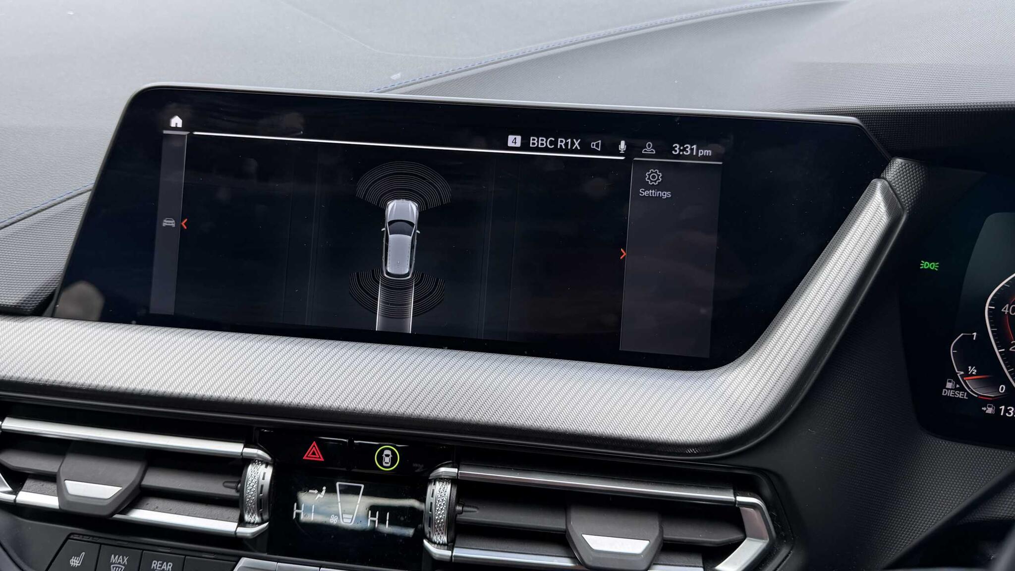 BMW 1 Series view 35