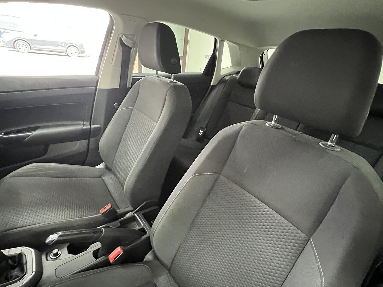 Volkswagen Polo view 17