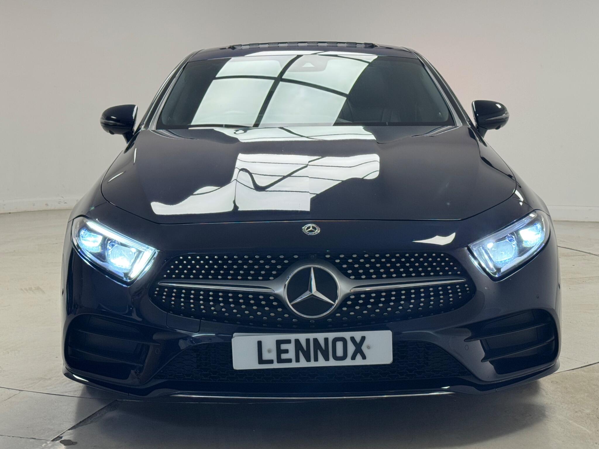 Mercedes-Benz CLS view 2