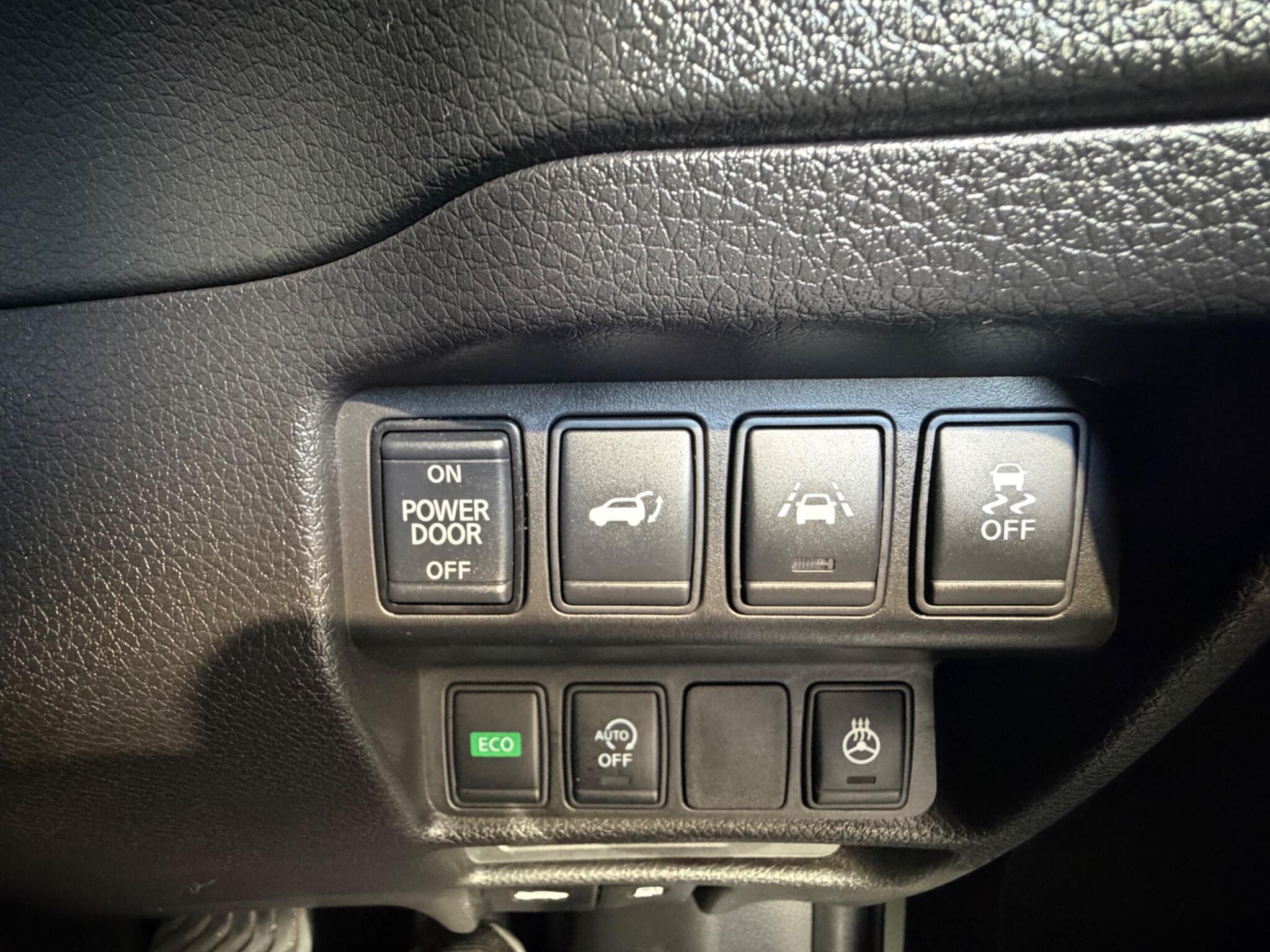 Nissan X-Trail view 27