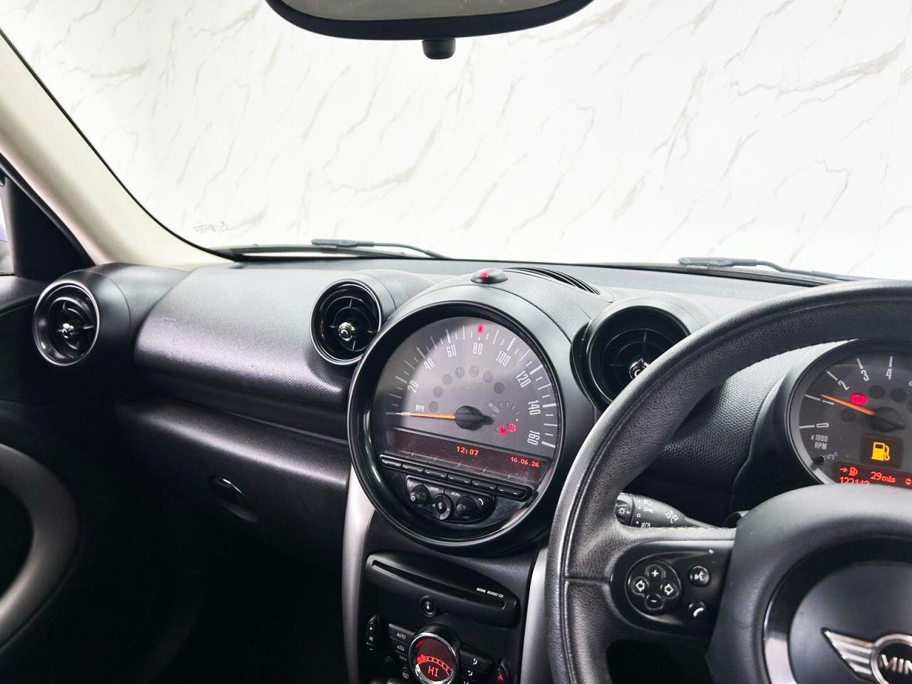 MINI Countryman view 17