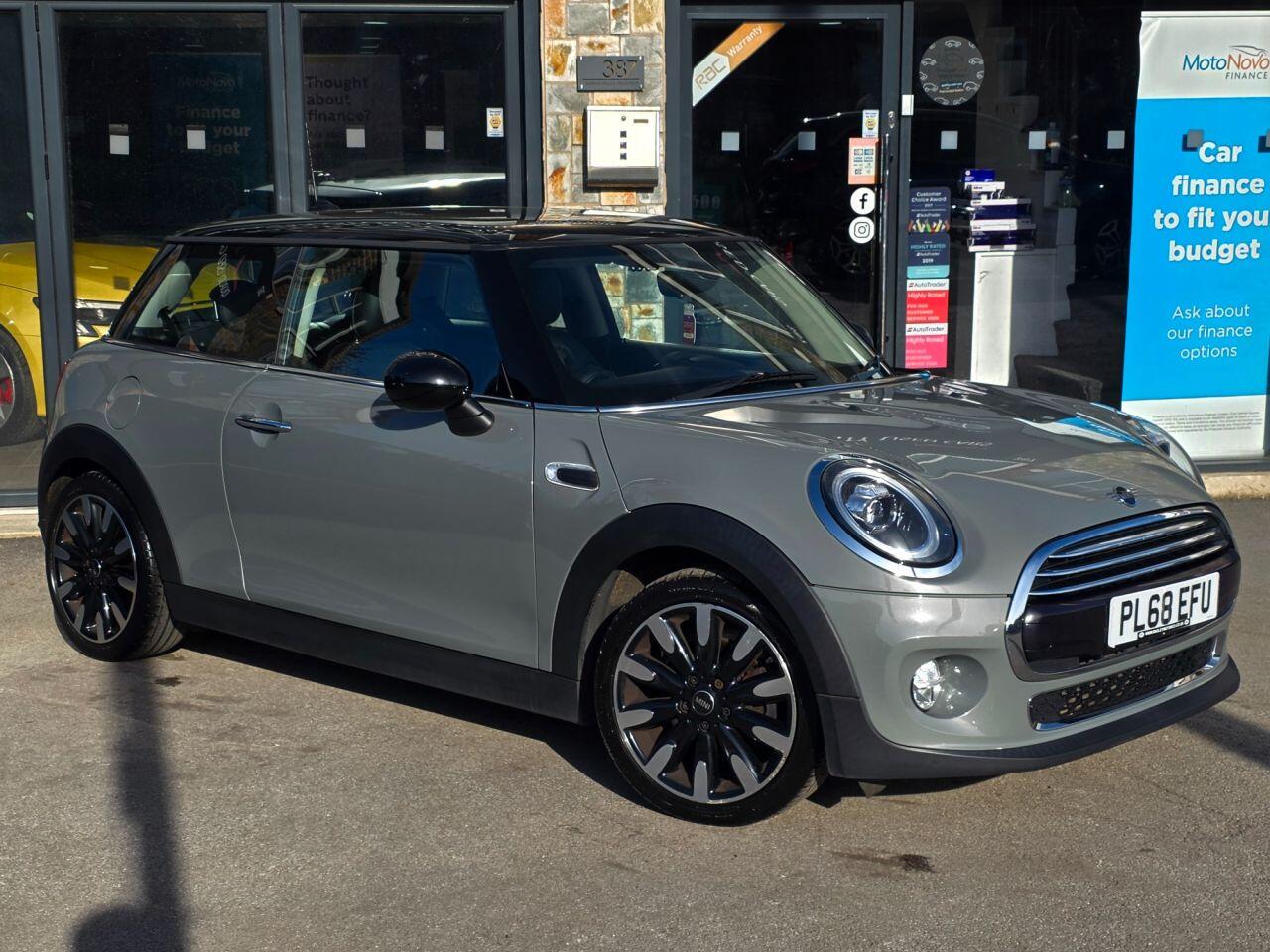 Mini Cooper view 7