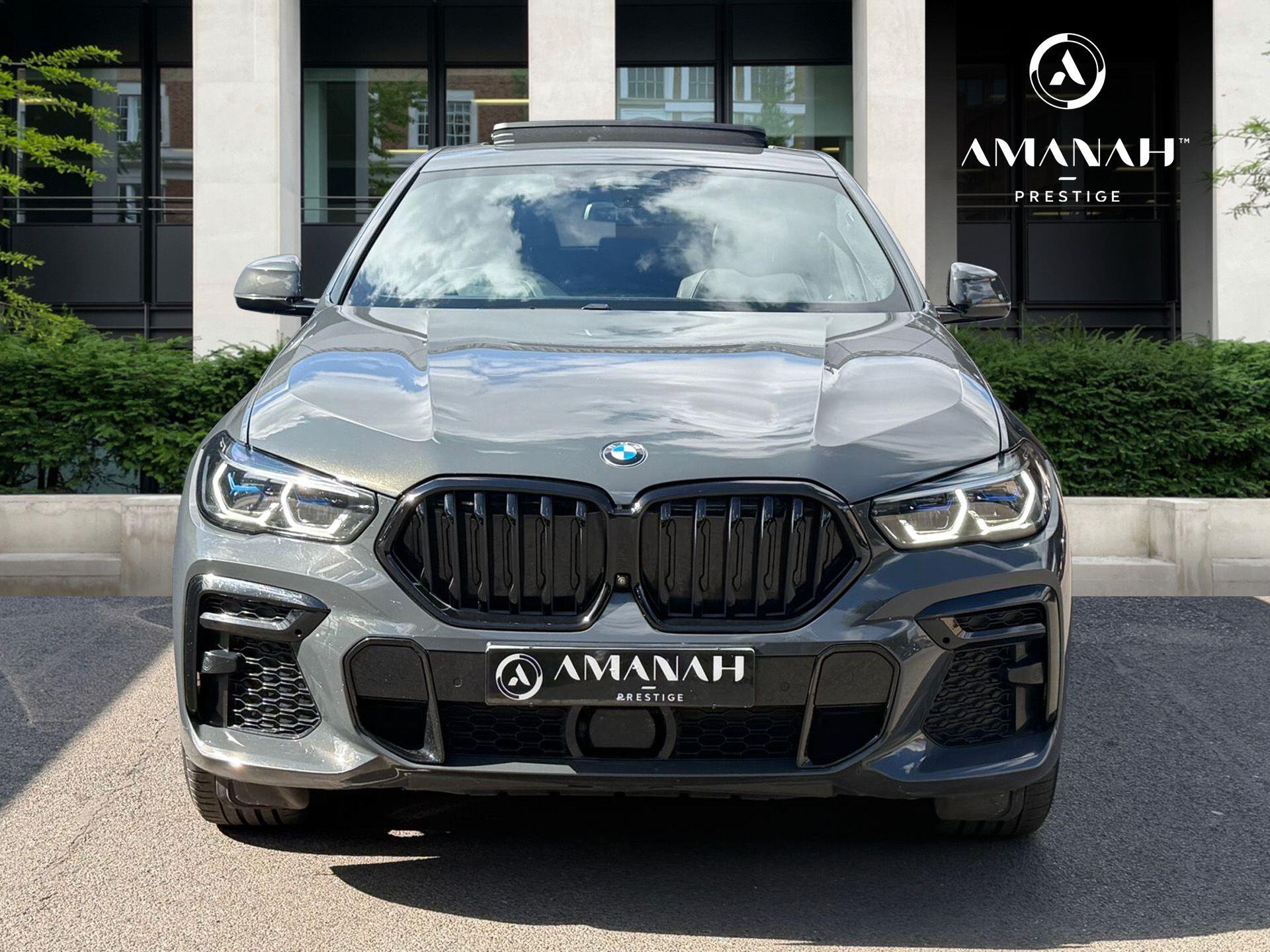 BMW X6 view 2