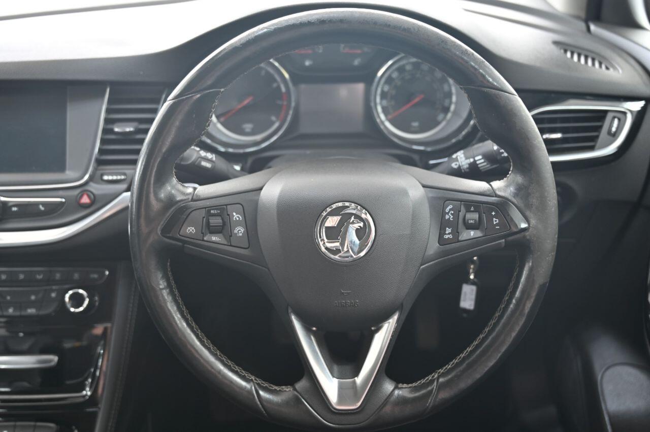 Vauxhall Astra view 20