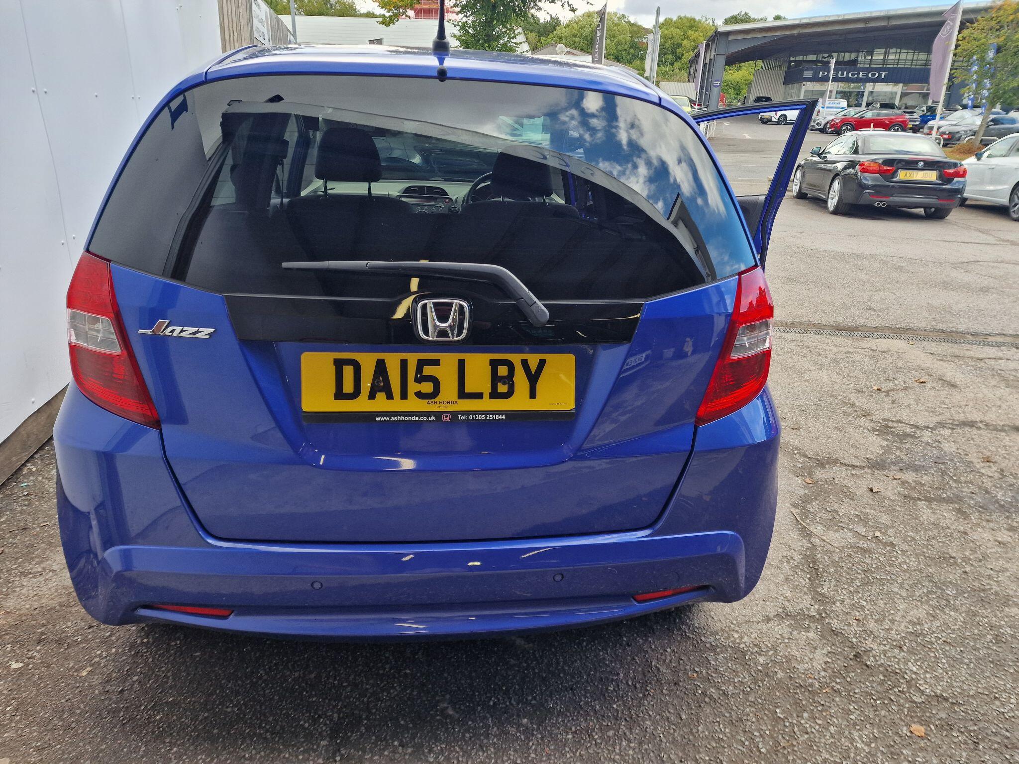 Honda Jazz view 35
