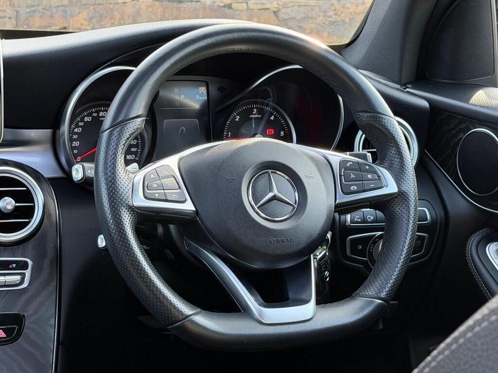 Mercedes-Benz GLC view 26