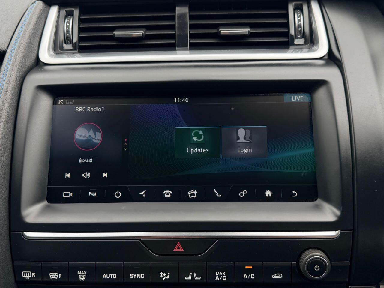 Jaguar E-Pace view 53
