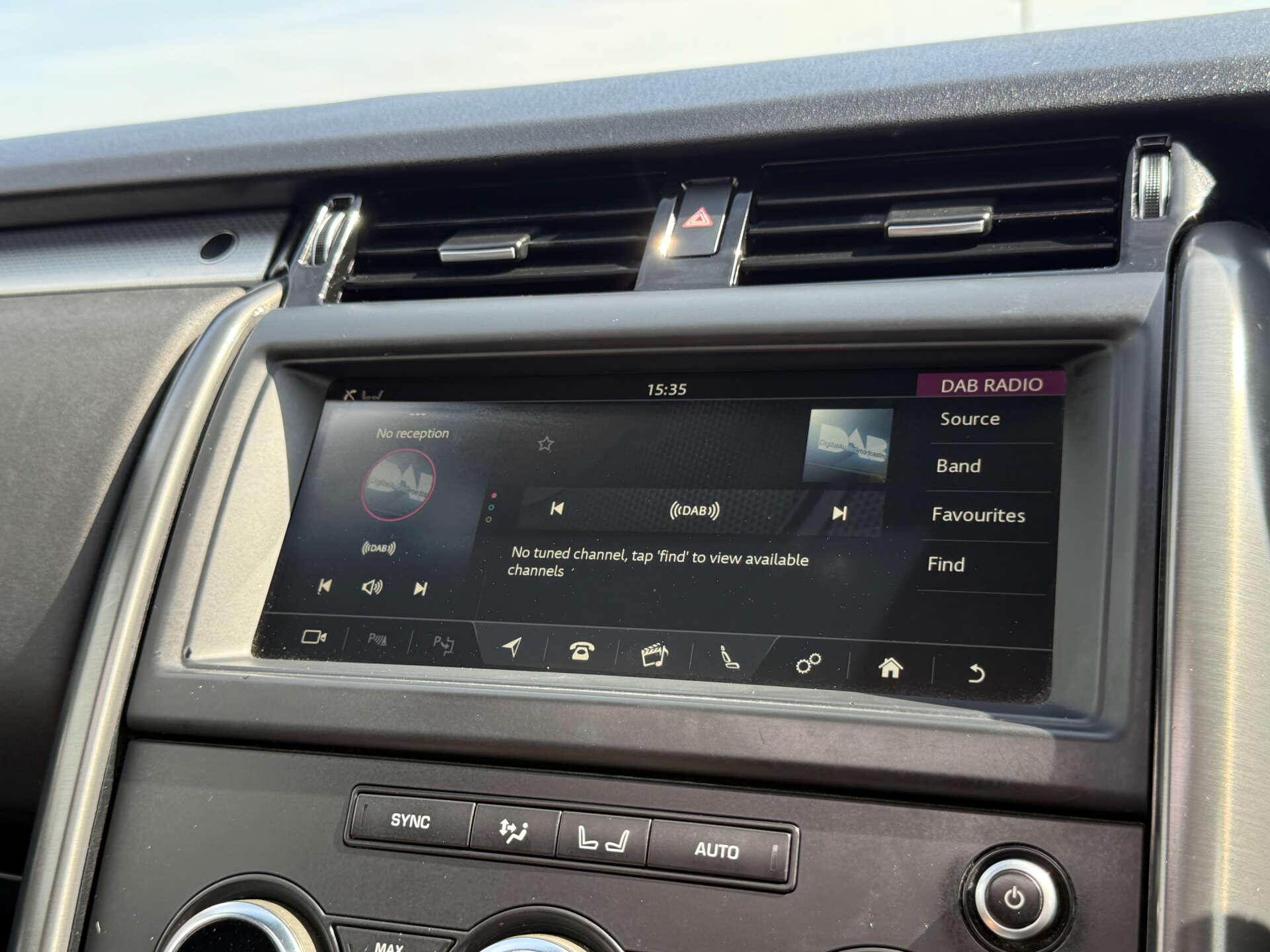 Land Rover Discovery view 59