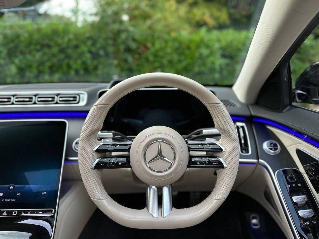Mercedes-Benz S-Class view 21
