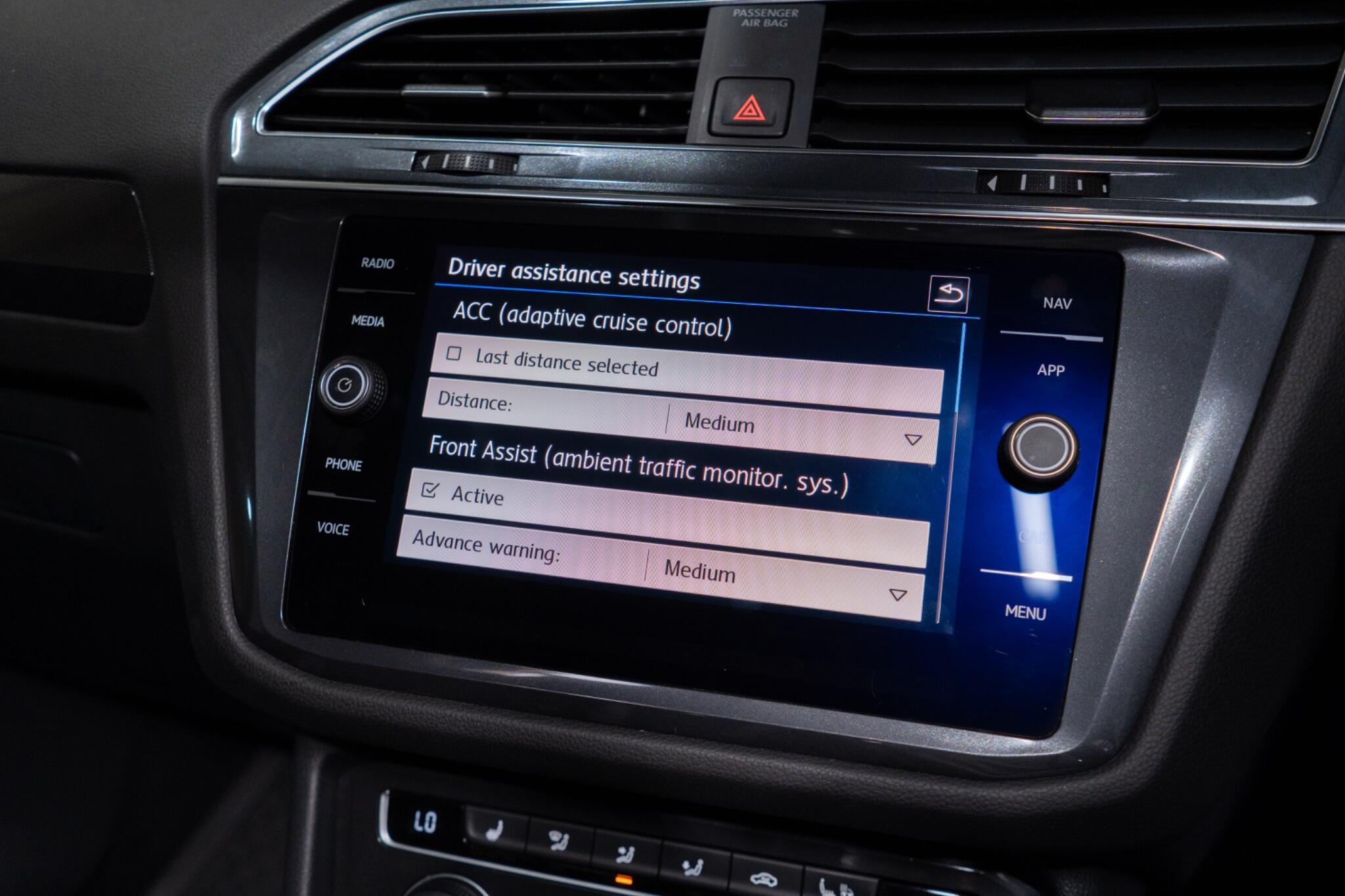 Volkswagen Tiguan Allspace view 30