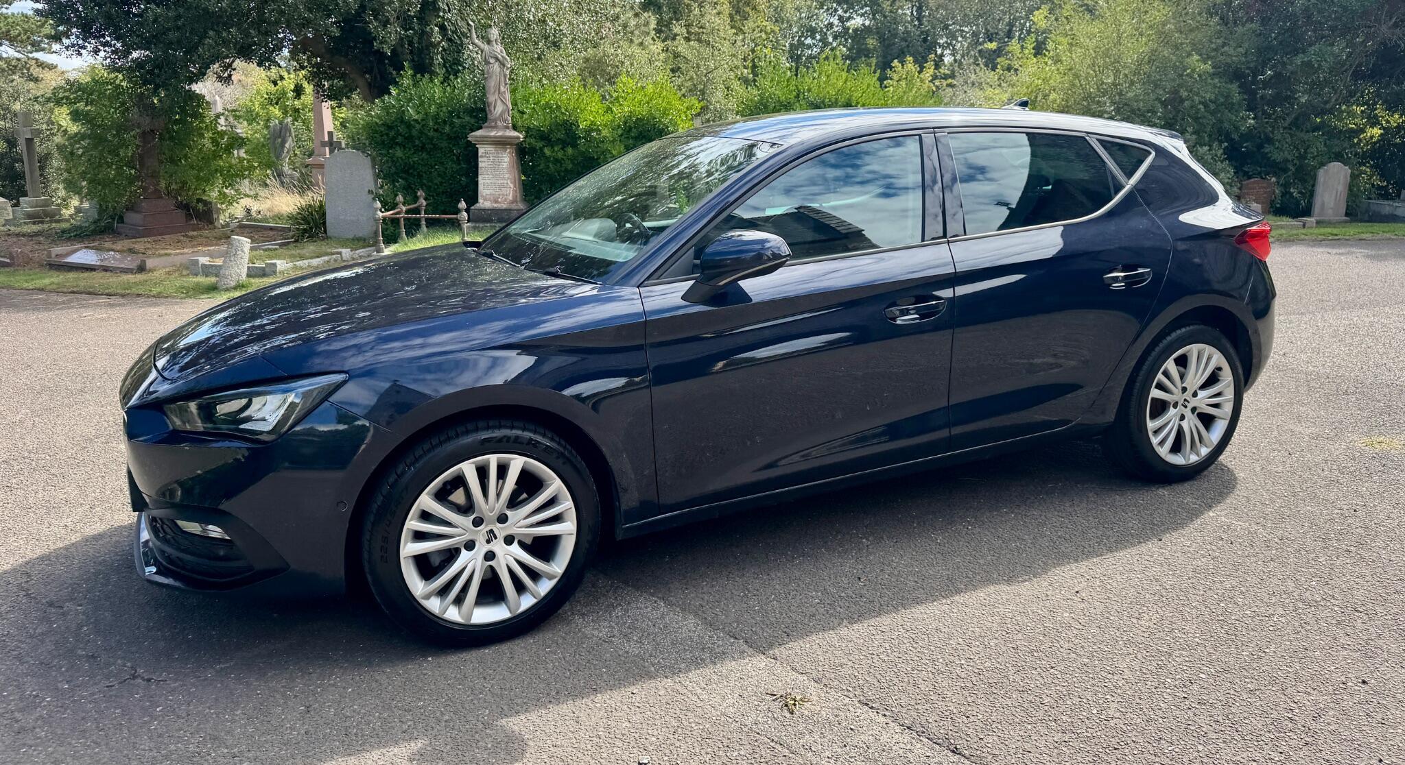 Seat Leon Leon view 3