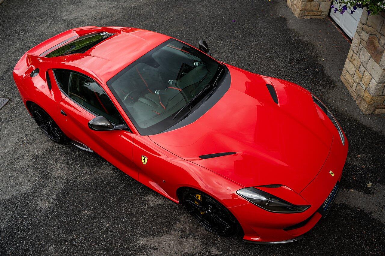 Ferrari 812 view 27