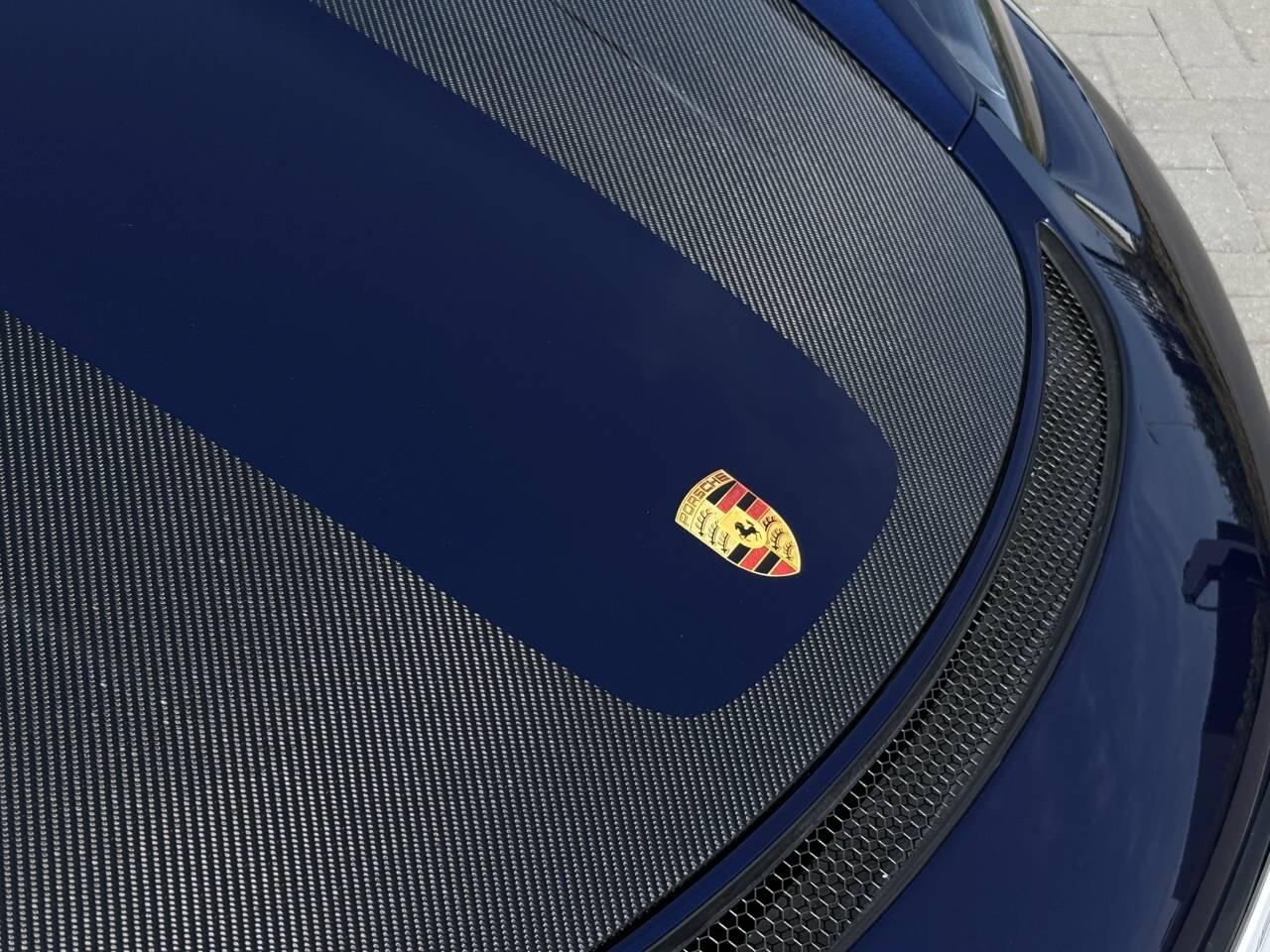 Porsche Cayman view 54