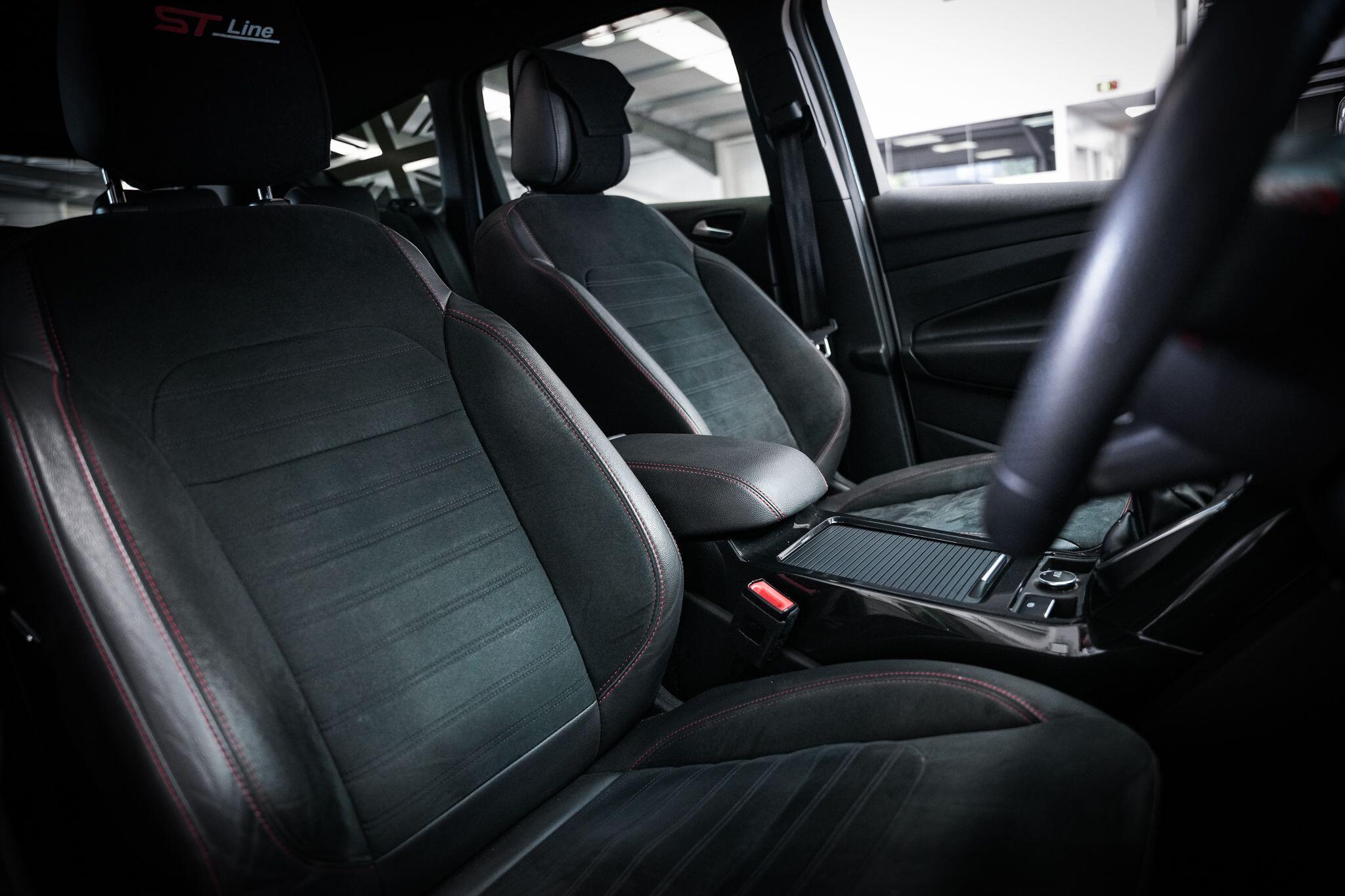 Ford Kuga view 17