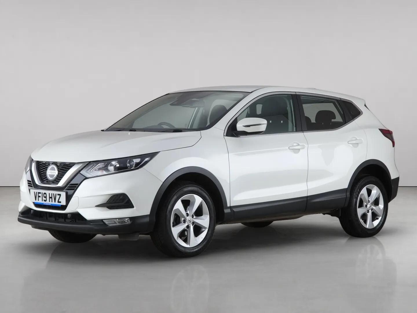 Nissan Qashqai view 2