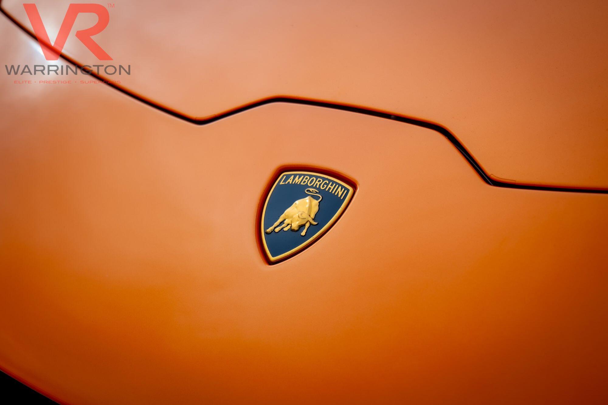 Lamborghini Huracan view 42