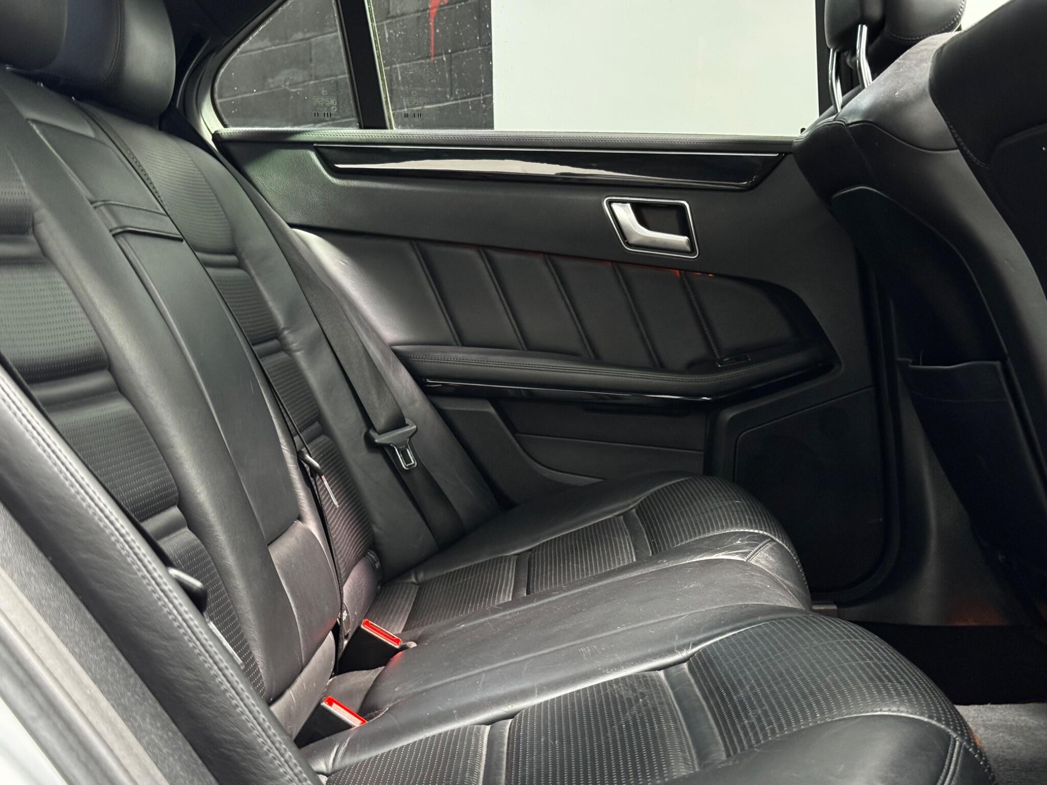 Mercedes-Benz E-Class view 58