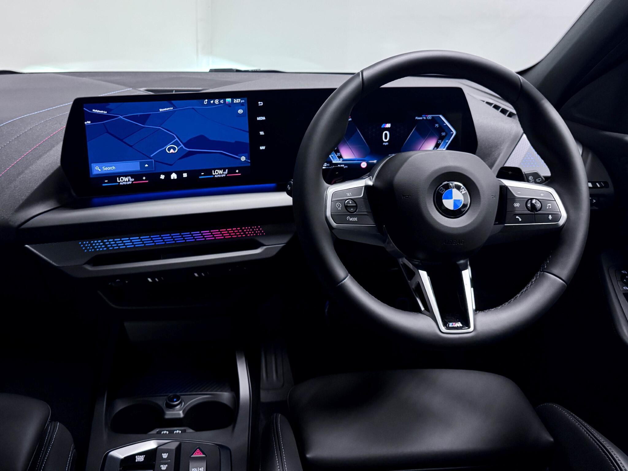 BMW 1 Series view 14