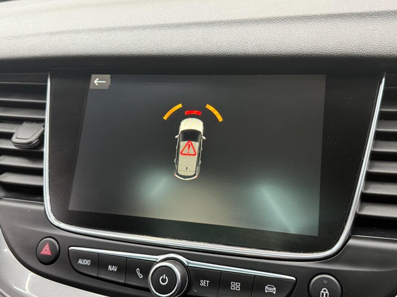 Vauxhall Grandland X view 18